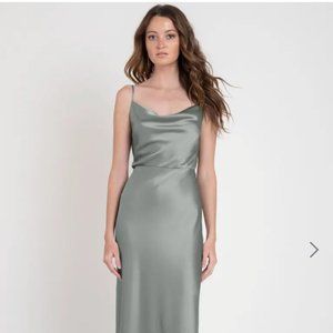Jenny Yoo Sylvie Dress in Moss Size 4
